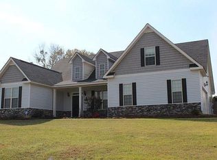 125 Seminole Trl, Fort Mitchell, AL 36856