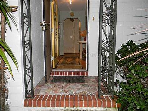 5th image of 1213 Park Pl