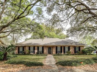 1102 W Bayou Pkwy, Lafayette, LA 70503