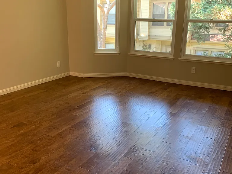 2nd floor Master Suite with Nook