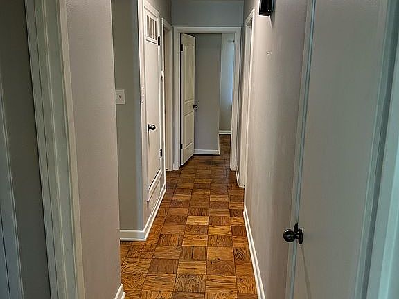 4th image of 4516 Lockwood Dr