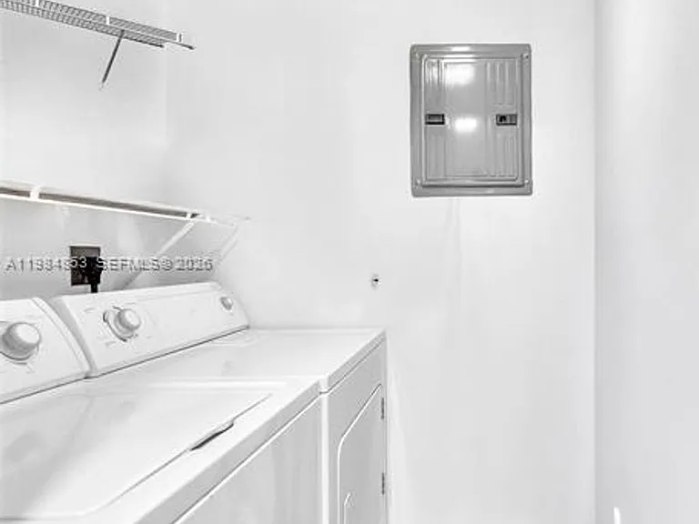 17150 N Bay Rd #2205 — Photo 51