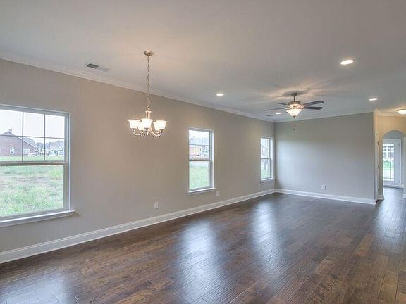 4th image of 151 Winslow Ct Lot 99