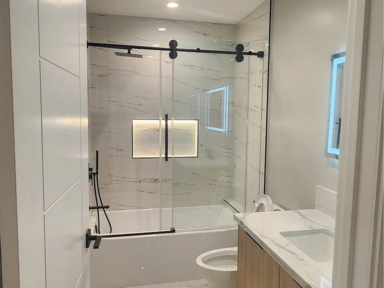 20522 Sherman Way — Photo 22