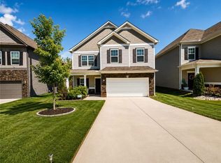 2308 Hastings Manor Ln, Hampton, GA 30228