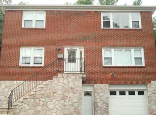 285 Crescent Pl, Yonkers, NY 10704