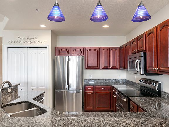 4th image of 601 N Miramar Ave APT 206