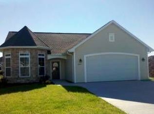 2845 Lucylu Ct, Appleton, WI 54913