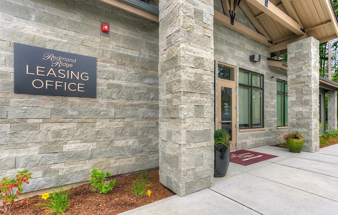 Redmond Ridge — Photo 4