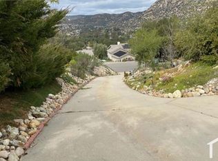 25175 Hereford Dr, Ramona, CA 92065