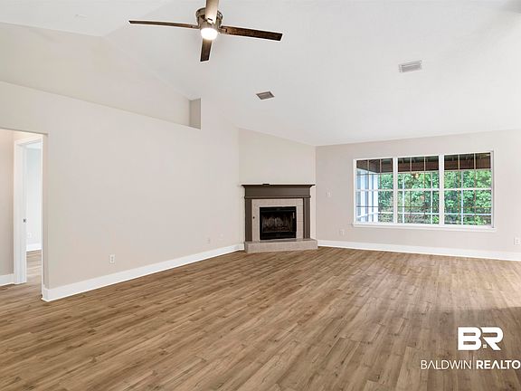 3rd image of 119 Destrehan Rd