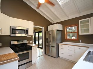 145 E Grandview Ave APT B, Sierra Madre, CA 91024