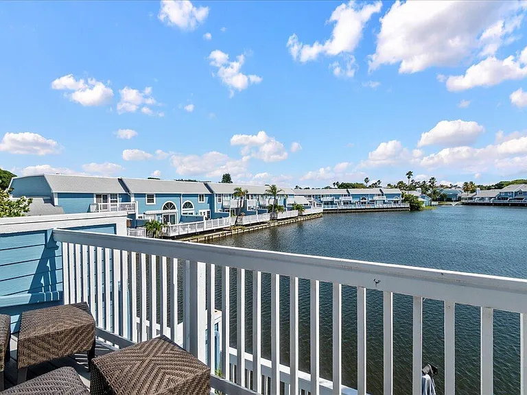 1121 Ocean Dunes Cir — Photo 19
