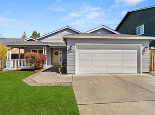 3460 Poppy Woods Dr, Medford, OR