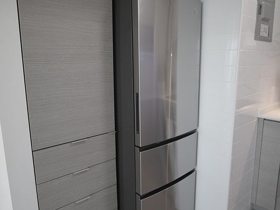 4th image of 1020 Ashford #23