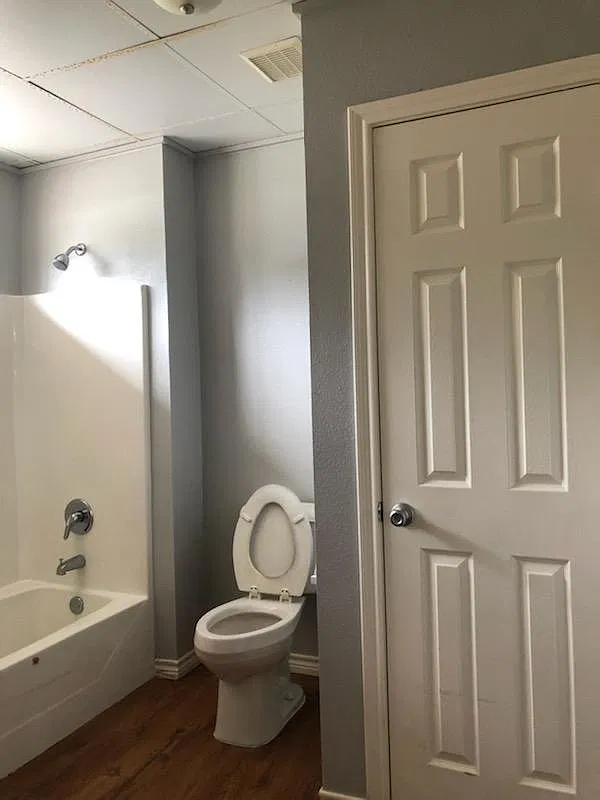 11901 FM 3270 — Photo 4