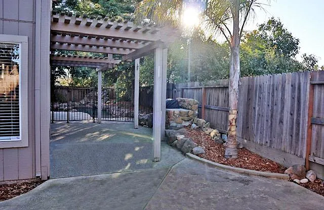 4916 Hartwick Ct — Photo 20