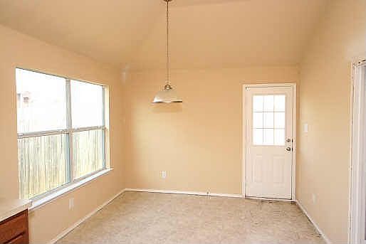 5th image of 1328 Rivera Dr