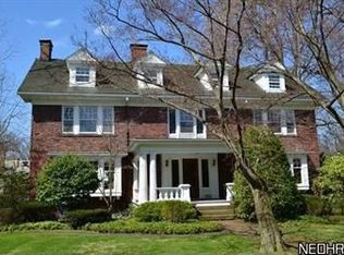 2894 Drummond Rd, Shaker Heights, OH