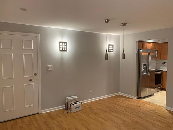 5th image of 2218 N Newland Ave