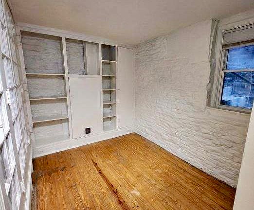 5th image of 1819 Walker St Unit 2