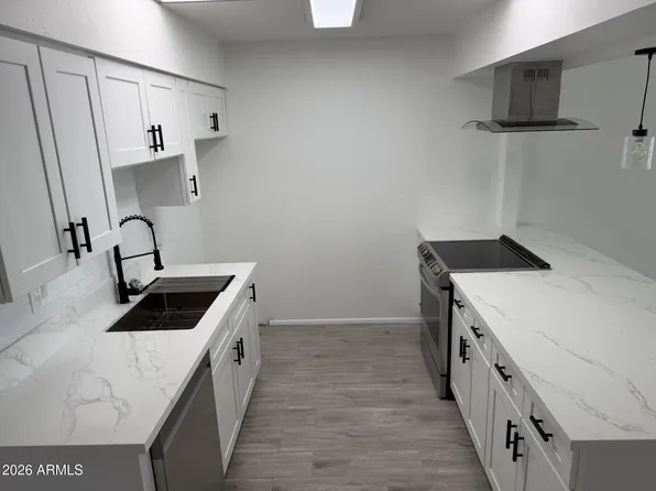 13026 N 100TH Drive, Sun City, AZ 85351