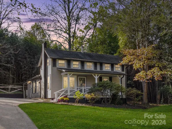 1016 Hebron Rd, Hendersonville, NC 28739