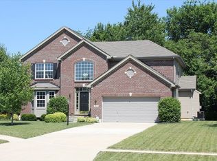 7428 Honeysuckle Ct, Maineville, OH 45039
