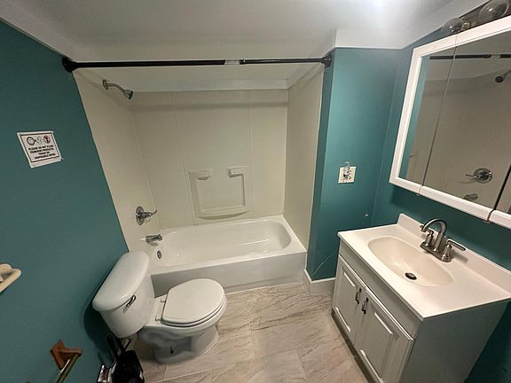 4th image of 24 Palmer St #B