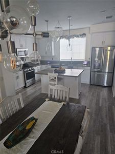 1037 Savi Dr #101, Corona, CA, 92878
