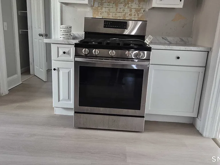 383 S Main St #2 — Photo 9