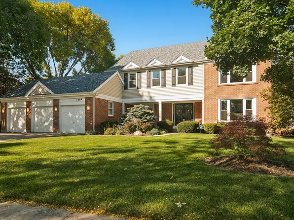 2794 Whispering Oaks Dr, Buffalo Grove, IL 60089