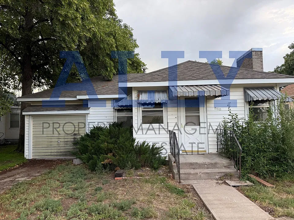 209 Jefferson Ave