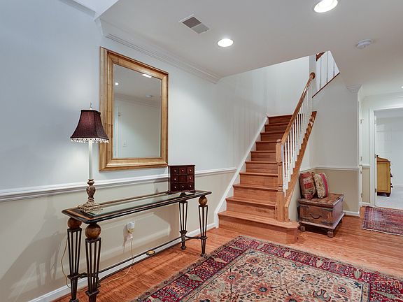 3rd image of 4057 Werthers Ct