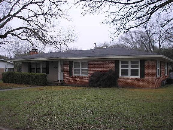 2nd image of 1101 Willard Dr
