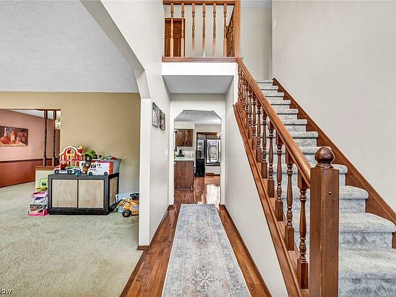 4th image of 21481 Montclare Blvd
