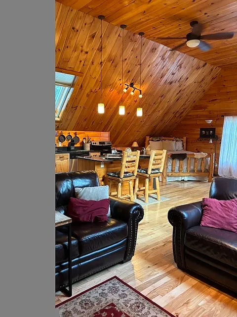 25 Thompson Rd #1
