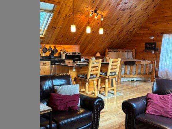 25 Thompson Rd #1