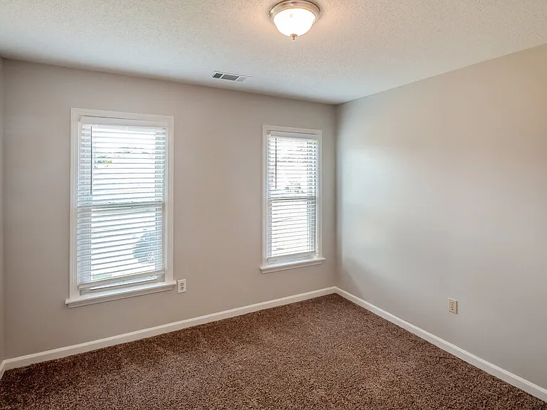 2776 Fletcher Park Cir E — Photo 14