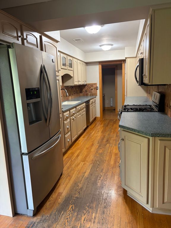 399 W Temperance Rd - Property Image