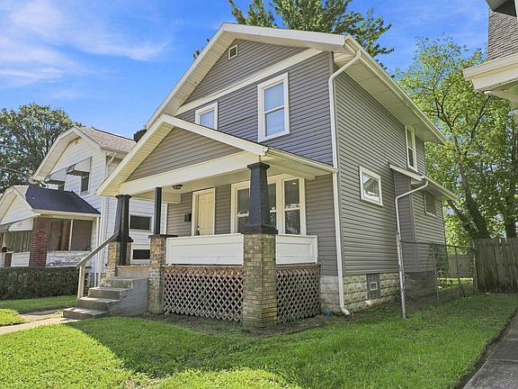 2nd image of 1335 Gault St