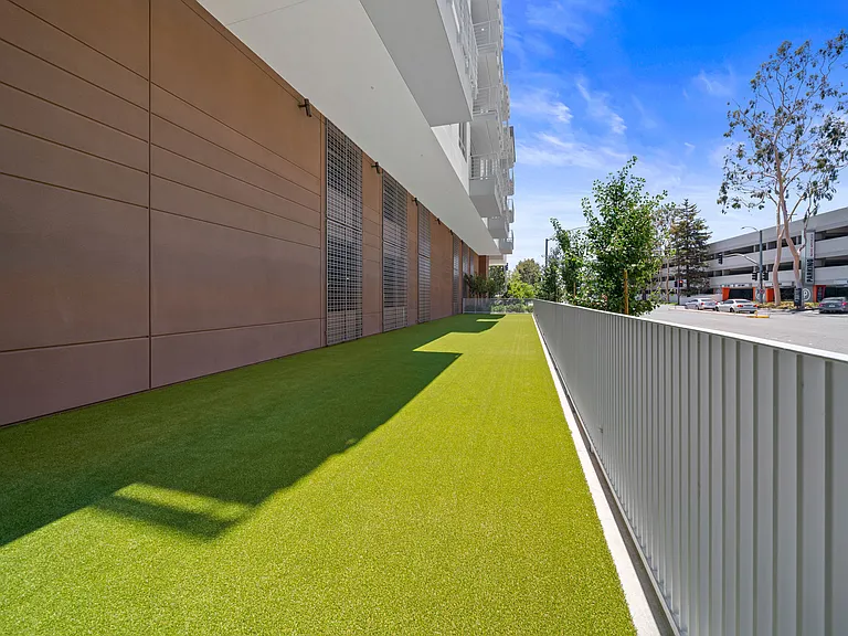 Halcyon House — Photo 38