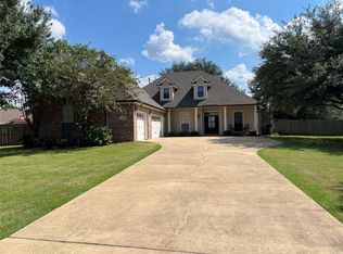 111 Pebble Beach Dr, Benton, LA 71006