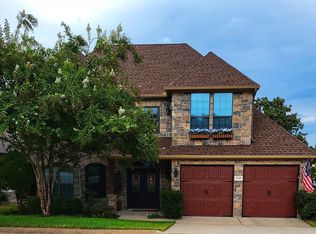 1600 Wimbledon Dr, Huntsville, TX 77340