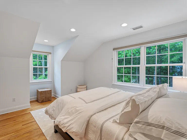 33 Cedar Trl — Photo 24