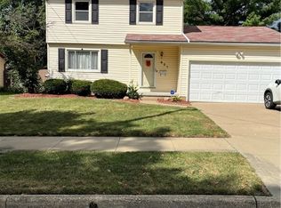 631 Kipling St, Akron, OH 44311