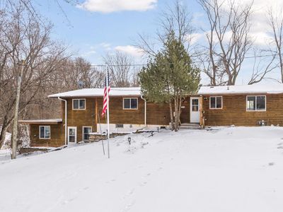 631 Broadway St E, New Germany, MN, 55367