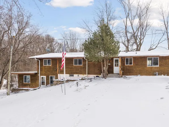 631 Broadway St E, New Germany, MN 55367