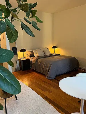 Bedroom, photo 1