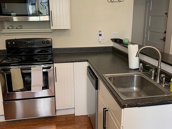 2nd image of 126 E Vermont St APT 101